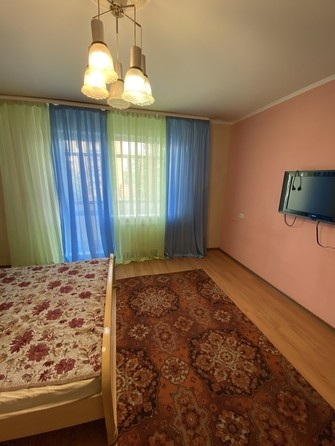 
   Продам 2-комнатную, 54.2 м², Забобонова ул, 8

. Фото 10.