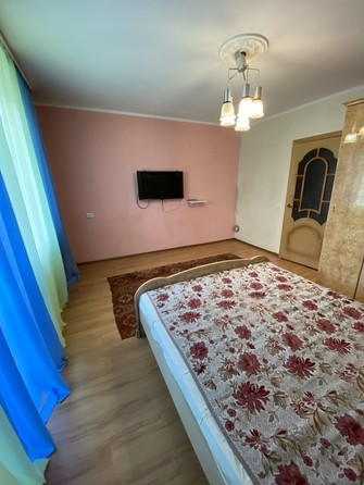 
   Продам 2-комнатную, 54.2 м², Забобонова ул, 8

. Фото 11.