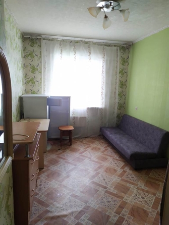 
  Сдам в аренду секционку, 12 м², Красноярск

. Фото 1.