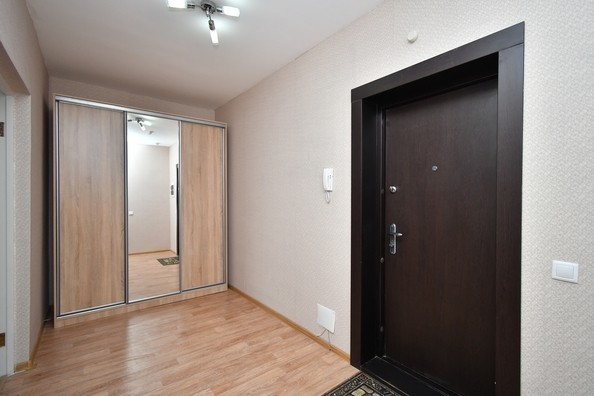 
  Сдам посуточно в аренду 1-комнатную квартиру, 42 м², Красноярск

. Фото 4.