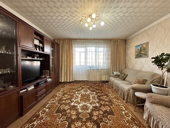 
   Продам 3-комнатную, 66.8 м², Водопьянова ул, 10а

. Фото 1.
