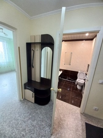 
  Сдам в аренду 2-комнатную квартиру, 47 м², Красноярск

. Фото 1.