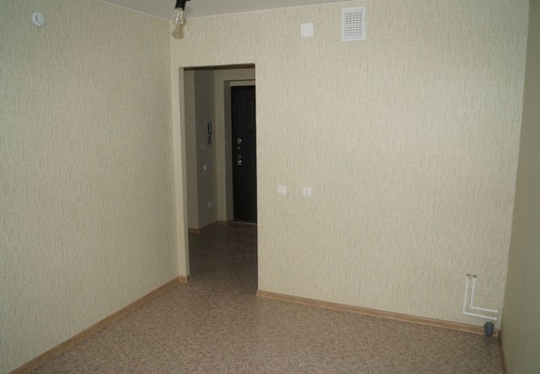 
   Продам 3-комнатную, 62.55 м², Аринский, дом 1 корпус 3

. Фото 3.