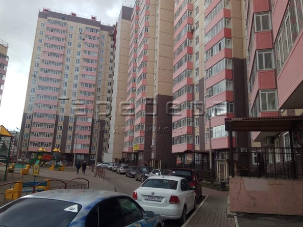 
   Продам 2-комнатную, 62.3 м², Годенко ул, 1

. Фото 13.