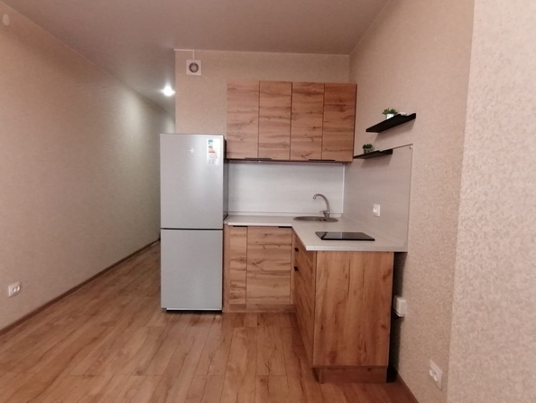 
   Продам студию, 25 м², Калинина ул, 175Б

. Фото 4.