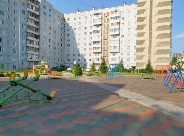 
   Продам 3-комнатную, 65.4 м², Львовская ул, 44

. Фото 32.