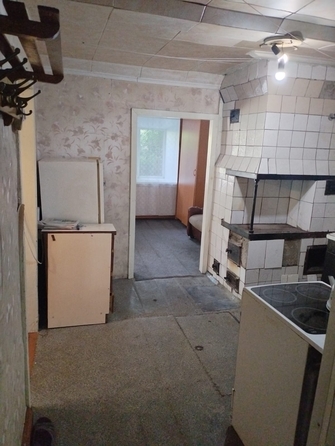 
   Продам 2-комнатную, 30.3 м², Ленина ул, 180

. Фото 6.