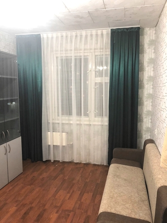 
   Продам 4-комнатную, 81.9 м², Весны ул, 7

. Фото 5.