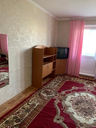 
  Сдам в аренду 1-комнатную квартиру, 40.5 м², Красноярск

. Фото 2.