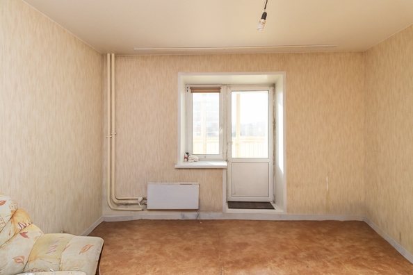 
   Продам 1-комнатную, 37.3 м², Ботанический б-р, 15

. Фото 6.