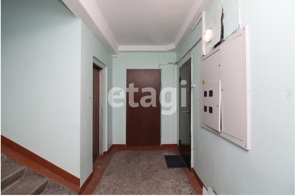 
   Продам 2-комнатную, 52.9 м², 9 Мая ул, 58

. Фото 17.