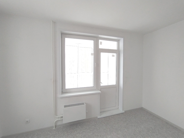 
   Продам 1-комнатную, 37.4 м², Лесников ул, 35

. Фото 1.