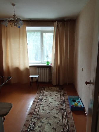 
   Продам 4-комнатную, 61.8 м², Калинина ул, 3

. Фото 4.