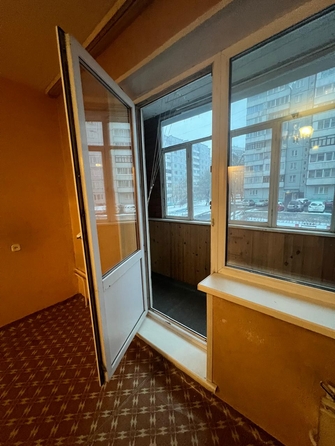 
   Продам 1-комнатную, 31.3 м², Славы ул, 9

. Фото 6.