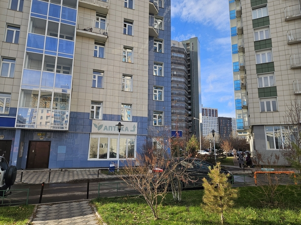 
   Продам 1-комнатную, 36.4 м², Алексеева ул, 53

. Фото 3.