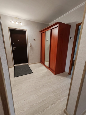 
  Сдам в аренду 2-комнатную квартиру, 52 м², Красноярск

. Фото 7.