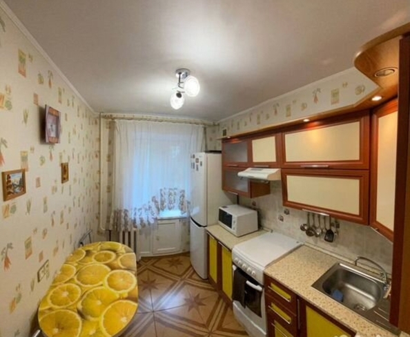 
  Сдам посуточно в аренду 2-комнатную квартиру, 50 м², Красноярск

. Фото 3.