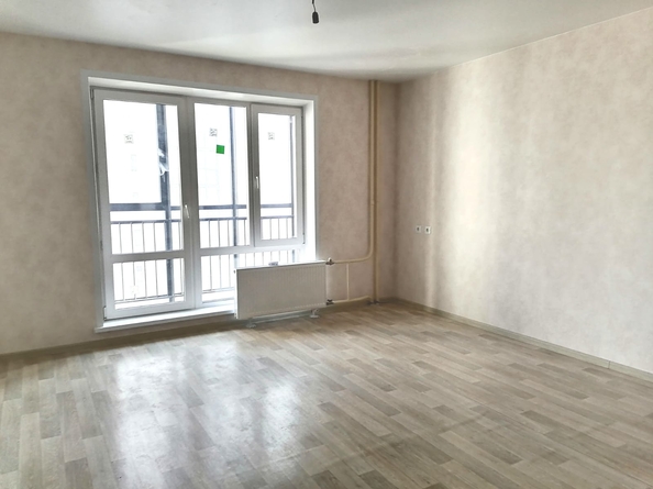 
   Продам 1-комнатную, 38.5 м², Белый квартал на Спандаряна, 2

. Фото 5.