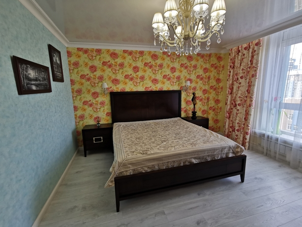 
   Продам 3-комнатную, 121 м², Авиаторов ул, 39

. Фото 9.