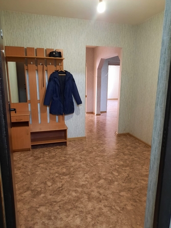 
  Сдам в аренду 2-комнатную квартиру, 63 м², Красноярск

. Фото 4.