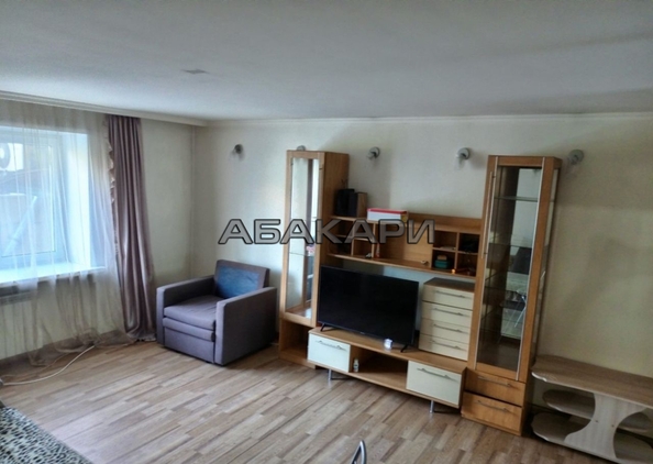 
  Сдам в аренду 1-комнатную квартиру, 40 м², Красноярск

. Фото 6.