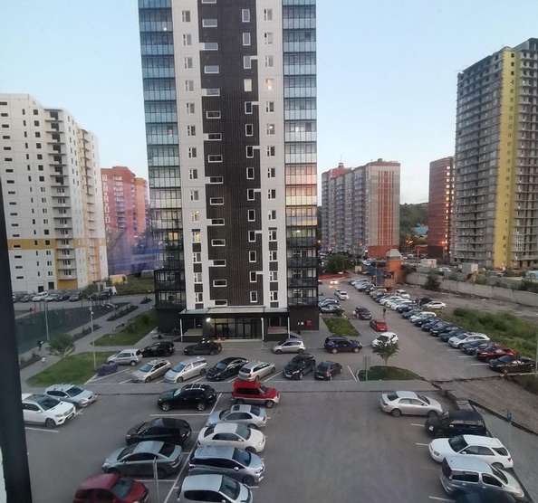 
   Продам 1-комнатную, 45 м², Судостроительная ул, 31

. Фото 2.