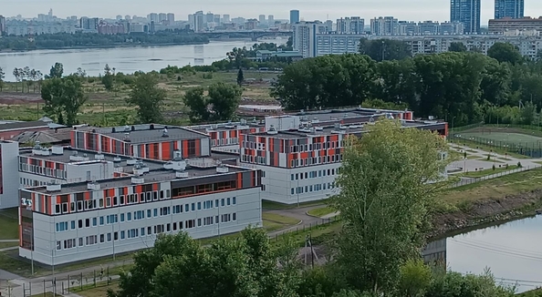 
   Продам 3-комнатную, 78.1 м², Судостроительная ул, 31

. Фото 6.