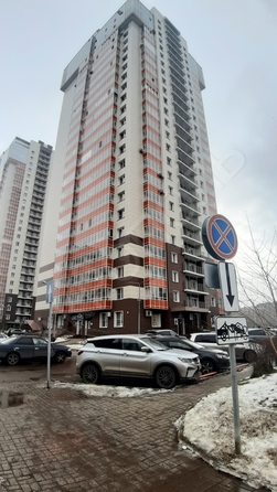 
   Продам 1-комнатную, 33 м², Судостроительная ул, 155

. Фото 19.