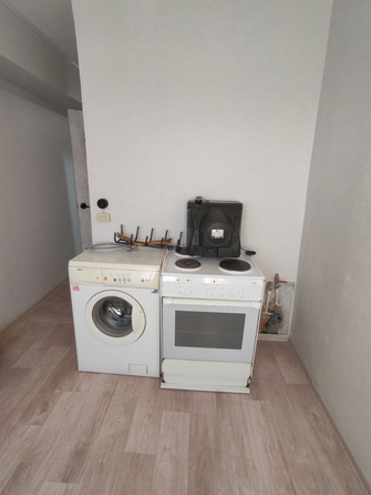 
   Продам 1-комнатную, 31 м², Красноярский Рабочий пр-кт, 14а

. Фото 5.