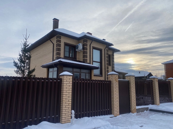 
  Сдам в аренду 4-комнатную квартиру, 140 м², Элита

. Фото 1.