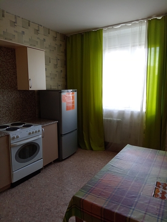 
   Продам 1-комнатную, 41 м², Алексеева ул, 51

. Фото 4.