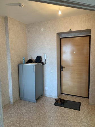 
  Сдам в аренду 1-комнатную квартиру, 52 м², Красноярск

. Фото 11.