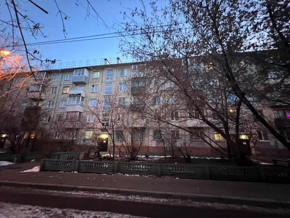 
   Продам 2-комнатную, 45.3 м², Красноярский Рабочий пр-кт, 71а

. Фото 1.