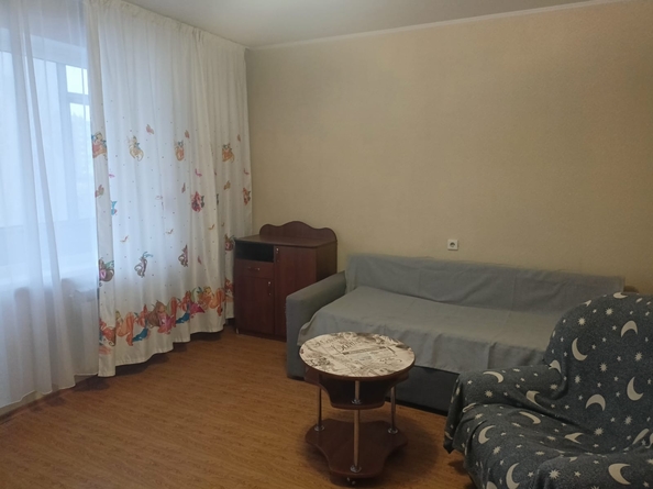 
  Сдам в аренду 2-комнатную квартиру, 53 м², Красноярск

. Фото 1.