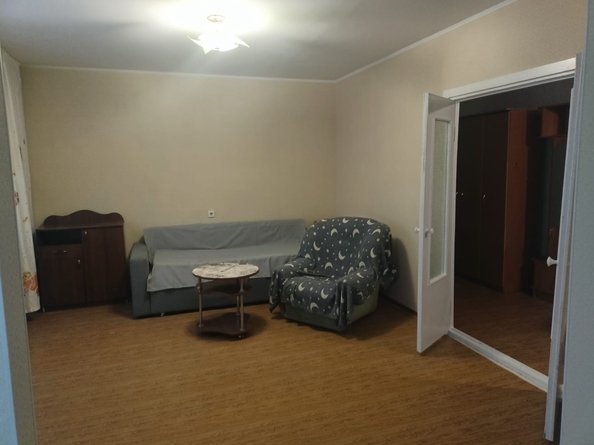 
  Сдам в аренду 2-комнатную квартиру, 53 м², Красноярск

. Фото 2.