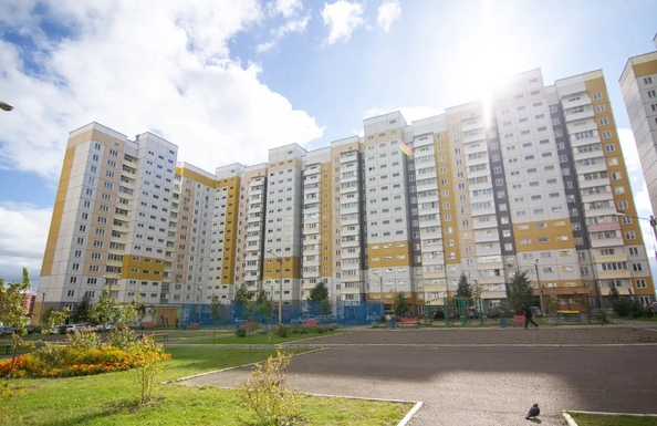 
   Продам 1-комнатную, 40.4 м², Ольховая ул, 4

. Фото 1.