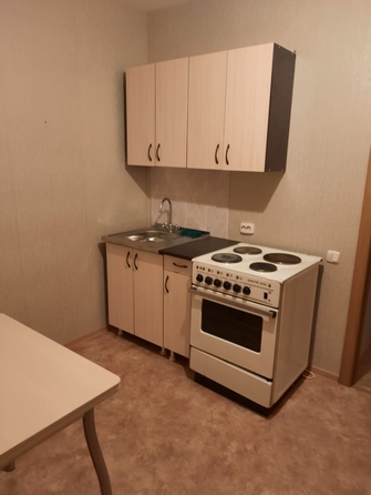 
  Сдам в аренду студию, 30 м², Красноярск

. Фото 3.