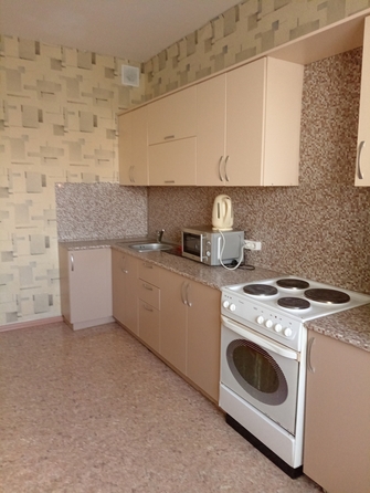 
   Продам 1-комнатную, 41 м², Алексеева ул, 51

. Фото 5.