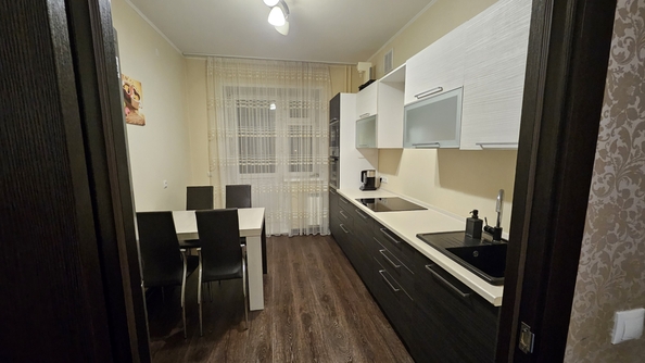 
  Сдам в аренду 2-комнатную квартиру, 62.8 м², Красноярск

. Фото 4.