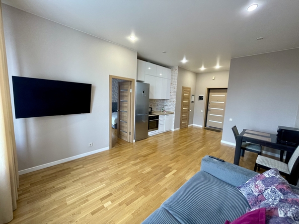 
  Сдается посуточно 2-комн. квартира, 46 м², Авиаторов ул, д. 21
. Фото 4.
