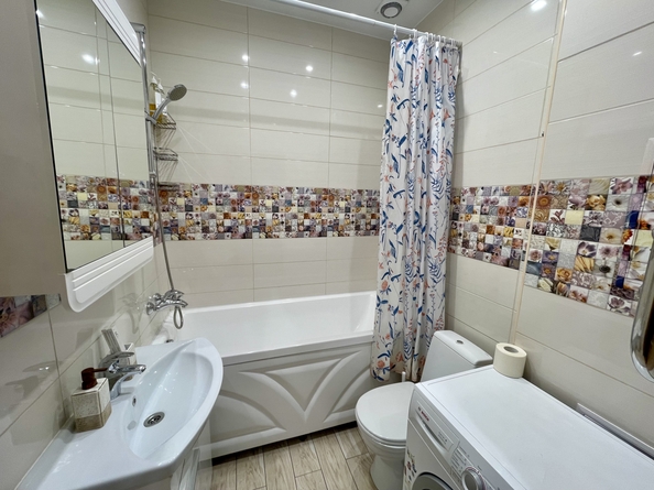 
  Сдается посуточно 2-комн. квартира, 46 м², Авиаторов ул, д. 21
. Фото 15.