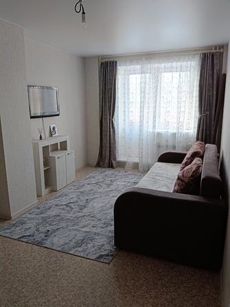 
  Сдам в аренду 1-комнатную квартиру, 41 м², Красноярск

. Фото 1.