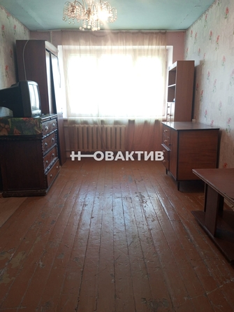 
   Продам 1-комнатную, 28.9 м², Арбузова ул, 104

. Фото 1.