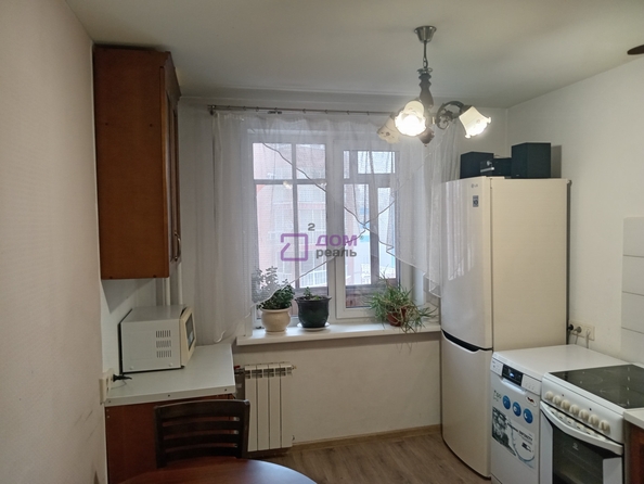 
   Продам 3-комнатную, 66 м², Ады Лебедевой ул, 31/38

. Фото 15.