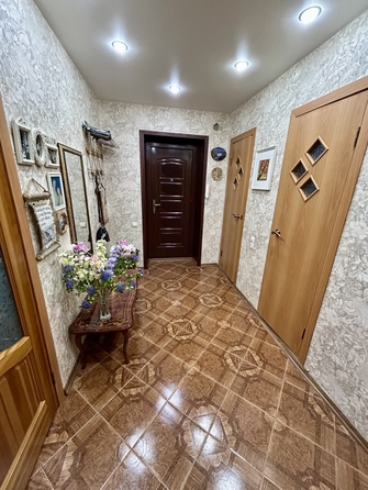 
   Продам 2-комнатную, 49.4 м², Менжинского ул, 14Б

. Фото 19.