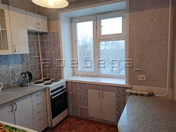 
   Продам 3-комнатную, 51.8 м², Аэровокзальная ул, 8з

. Фото 1.