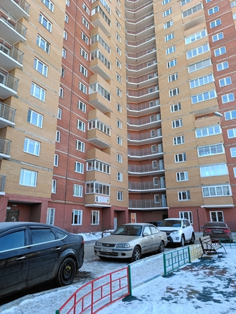 
   Продам 1-комнатную, 38.6 м², Свердловская ул, 51а

. Фото 1.