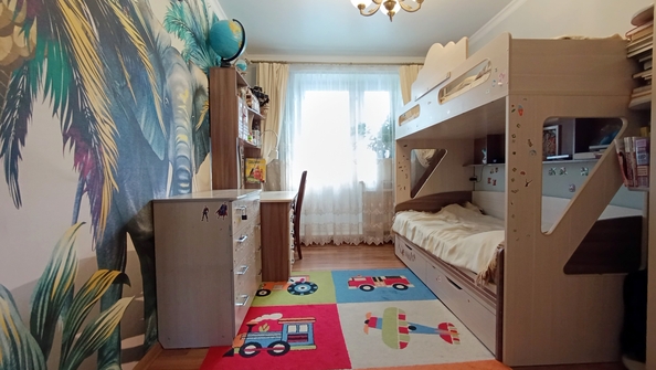 
   Продам 3-комнатную, 73 м², Мужества ул, 22

. Фото 9.