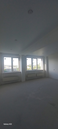 
   Продам 3-комнатную, 78 м², Ладо Кецховели ул, 54

. Фото 4.