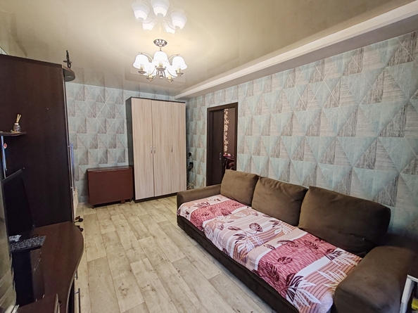 
  Продам 3-комн. квартиру, 55.3 м², Железнодорожников ул, д. 10а
. Фото 6.